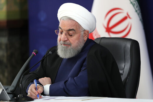 روحانی دستور داد عرضه سهام بنگاه های بزرگ در بورس شتاب بگیرد و تداوم یابد