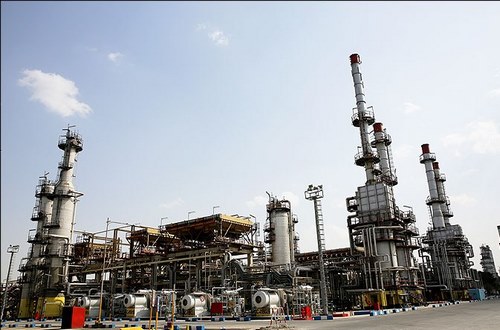 انتقال پرتفوی بورسی سرمایه گذاری توسعه صنعت شیمیایی به شرکت کربن ایران