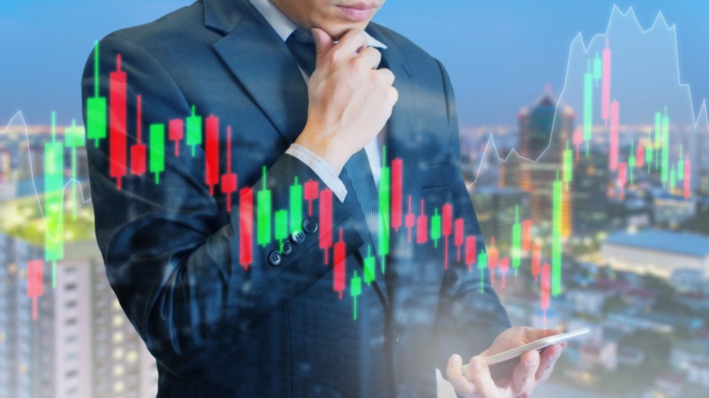معاملات مشکوک 15 نماد با صدرنشینی "قمرو"