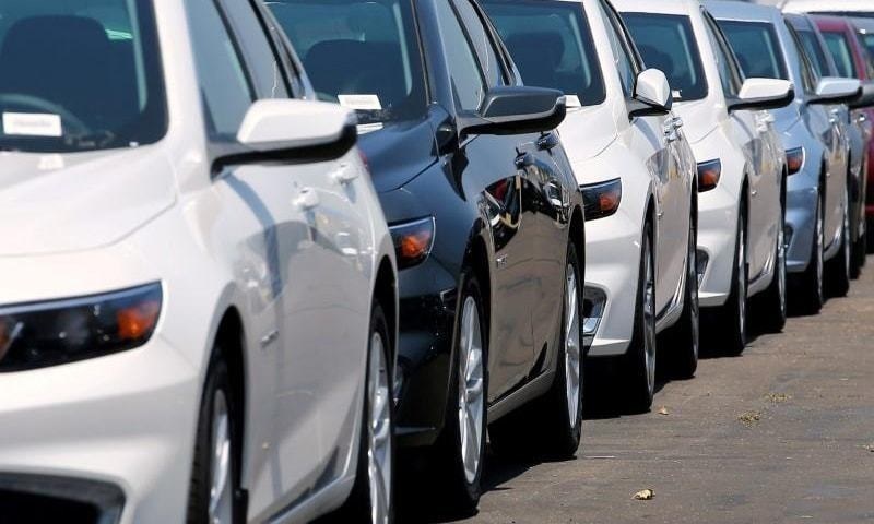 شیوه‌نامه عرضه خودروهای خارجی در بورس کالا تنظیم شد/ در انتظار تایید نهایی