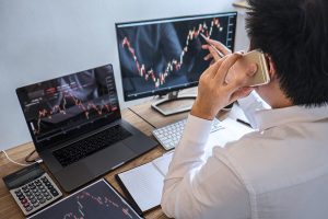 پیش بینی وضعیت بورس فردا دوشنبه 10 مرداد 1401