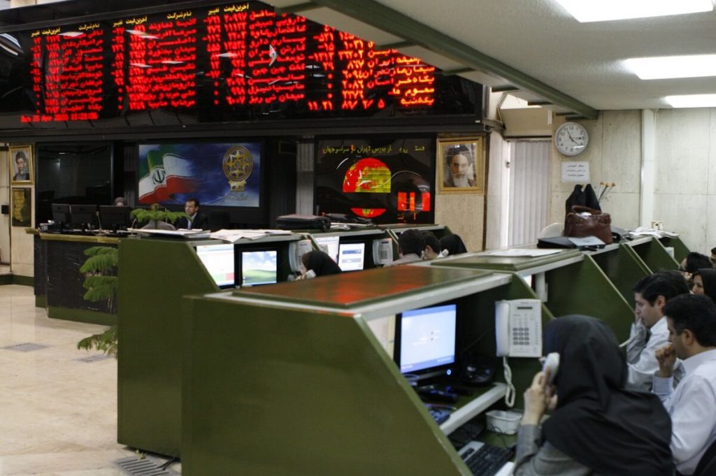 توقف 3 نماد برای مجمع چهارشنبه 2 شهریور + بازگشایی 12 سهم