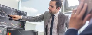 پیش بینی بورس امروز دوشنبه 5 دی 1401 + ده خبر مهم برای بازار