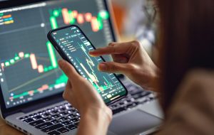 پیش بینی وضعیت بورس فردا دوشنبه 10 بهمن 1401