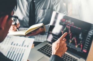 پیش بینی وضعیت بورس فردا شنبه 17 دی 1401