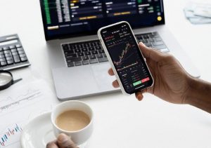 معاملات مشکوک 10 نماد با صدرنشینی فپنتا (غگز، کچاد، رمپنا و ...)