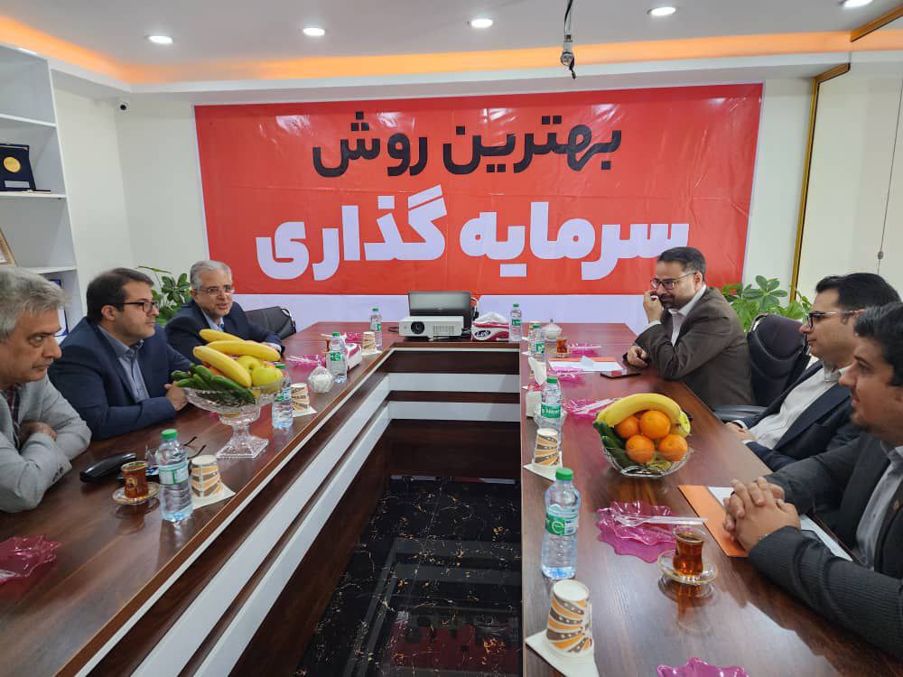 بازدید مدیران ارشد کانون نهادهای سرمایه گذاری ایران از شرکت سبدگردان هدف