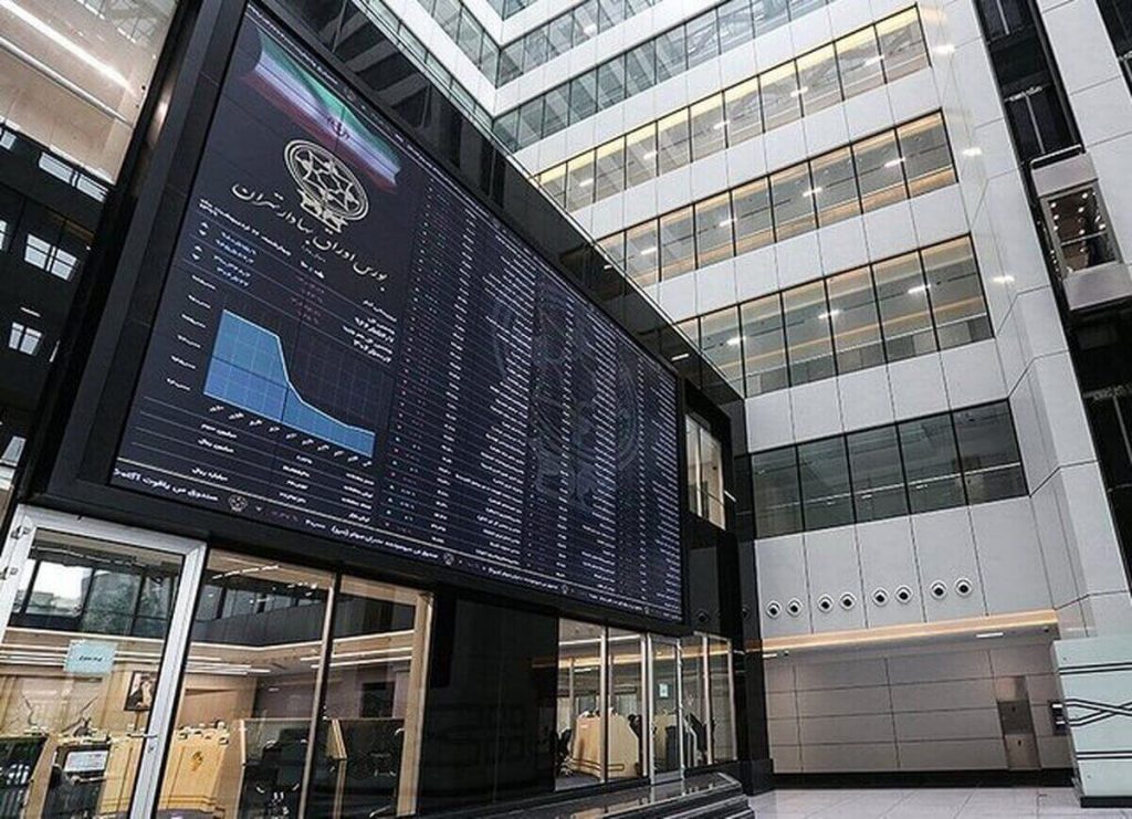 پیش بینی بورس امروز 3 مرداد 1402 آیا شاخص مرز 2 میلیون را حفظ می کند؟