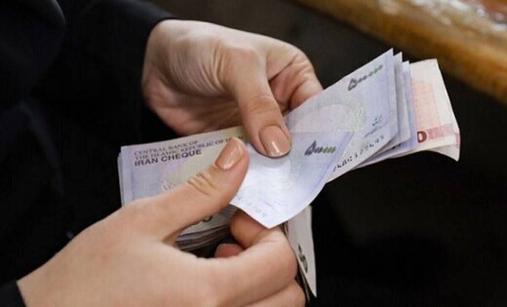 افزایش حقوق کارمندان 1403 و جزئیات افزایش یک میلیون و 200 هزار تومانی حقوق کارمندان