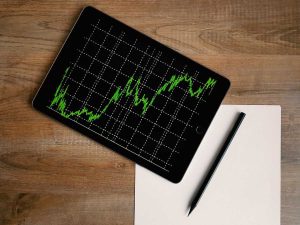 حمایت قاطع از بازار سرمایه ادامه دارد