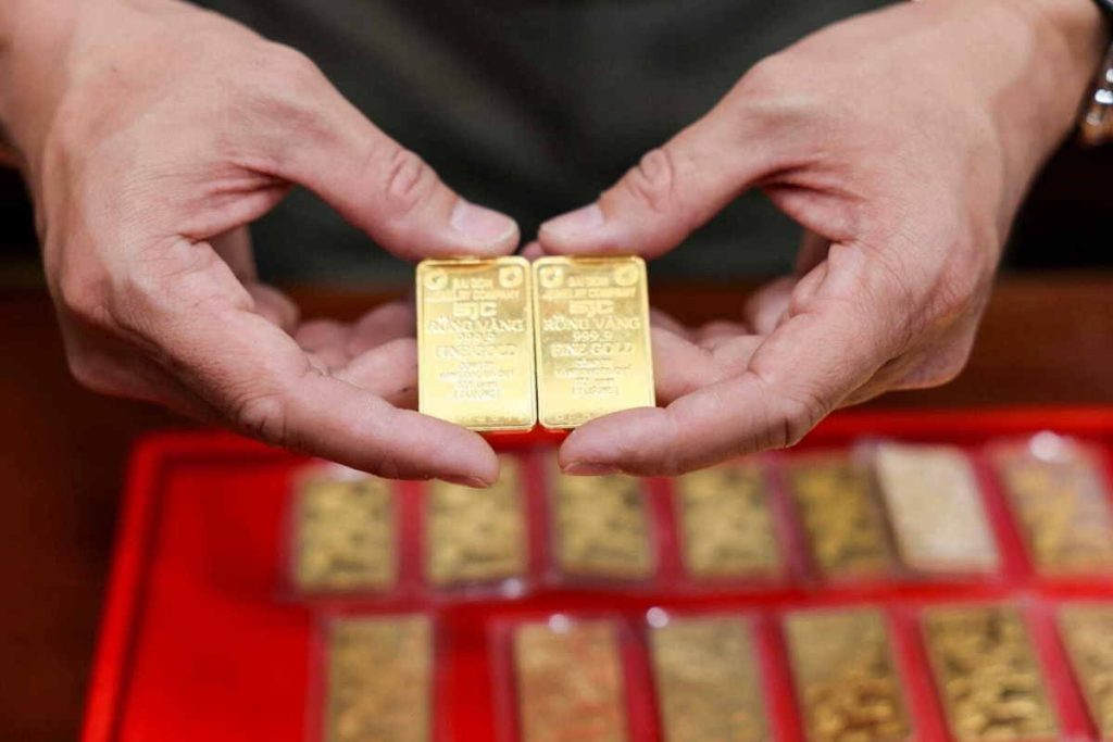 طلای جهانی کاهشی شد