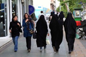 قانون جدید کاهش سن بازنشستگی مادران شاغل