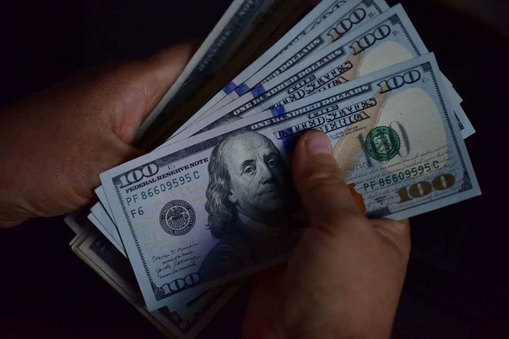 اصلاح ارز ترجیحی در بودجه ۱۴۰۵