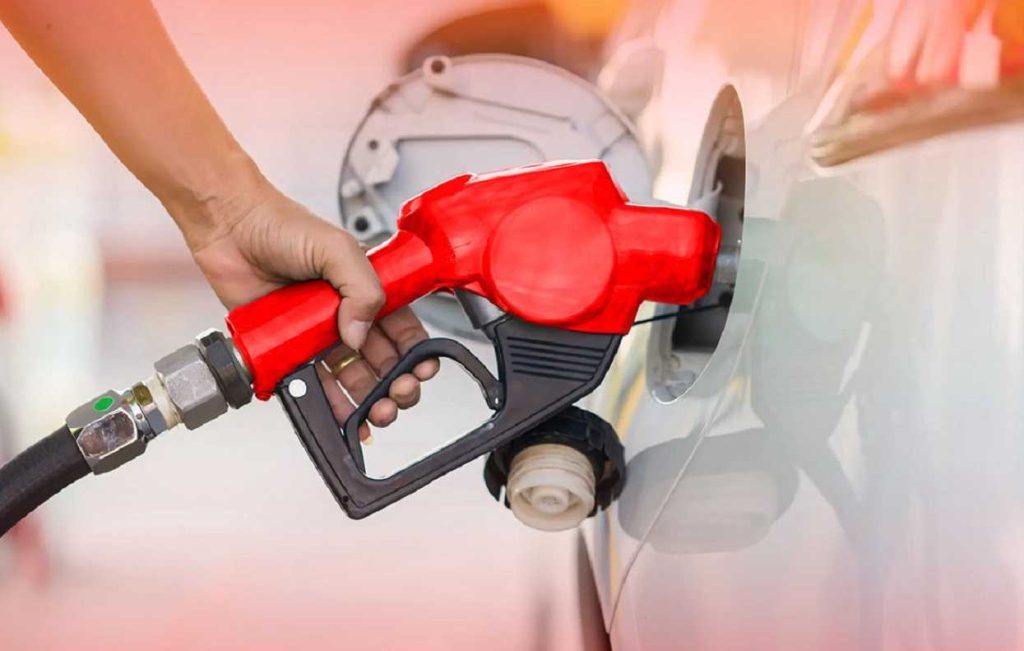 تعویض پلاک باعث حذف سهمیه بنزین نمی‌شود