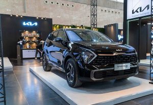 سود خرید خودروهای وارداتی چقدر است