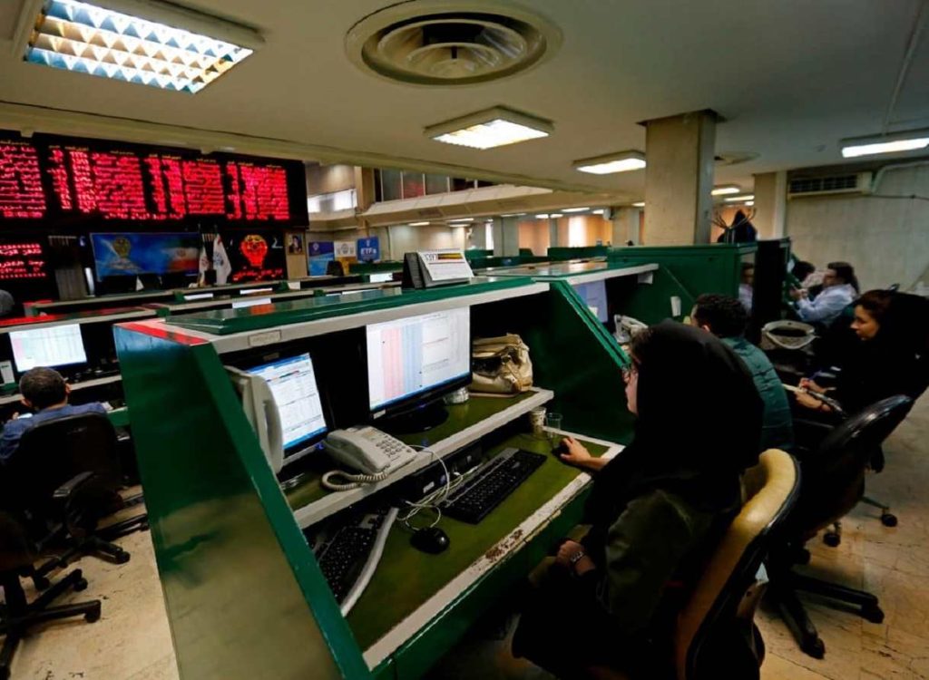 بازار بورس امروز یکشنبه 7 دی 1404