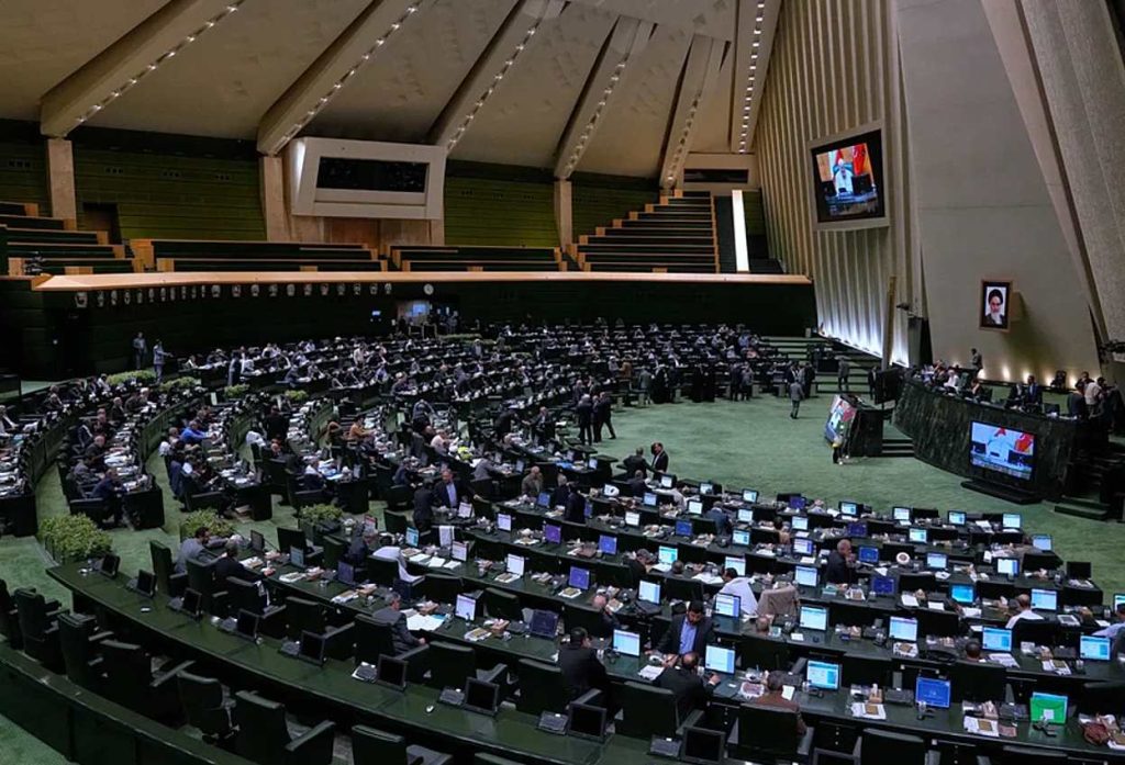 لایحه بودجه 1405 با ریال جدید