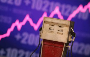 مرحله دوم عرضه بنزین سوپر در بورس انرژی