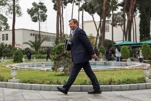 همتی در نخستین اظهارات پس از انتصاب